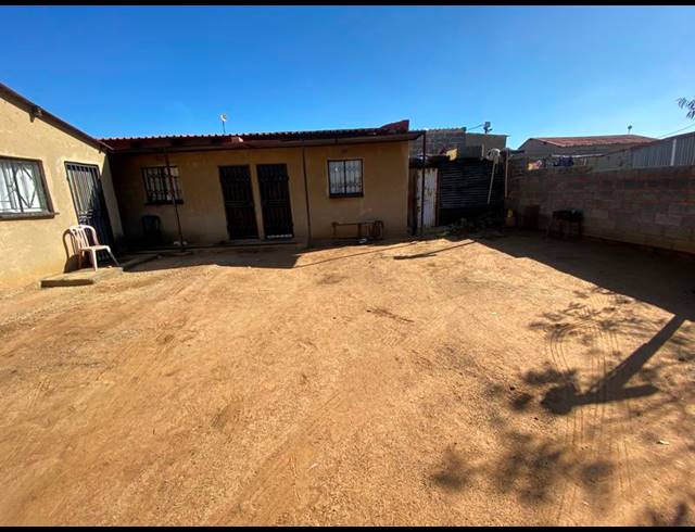 3 BEDROOM HOUSE FOR SALE IN PALM RIDGE